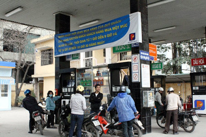 Hanoi to re-arrange petrol station system - 1