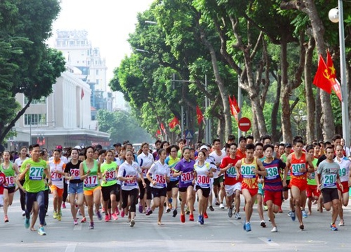 Nearly 8,000 people ready to run for peace - 1 Nearly 8,000 people ready to run for peace - 1