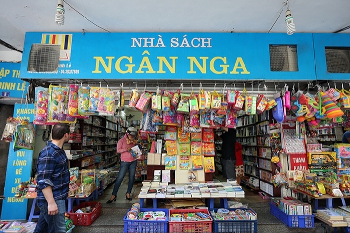 Book street to open in Hanoi - 1