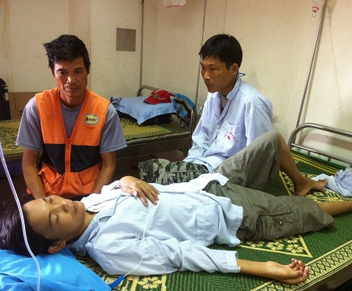 Poor man powerless to save his sons - 1