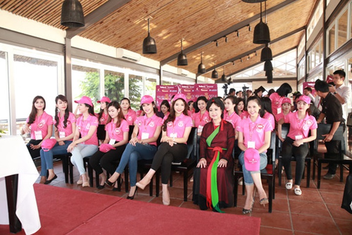 40 Miss Vietnam contestants join charity work - 14