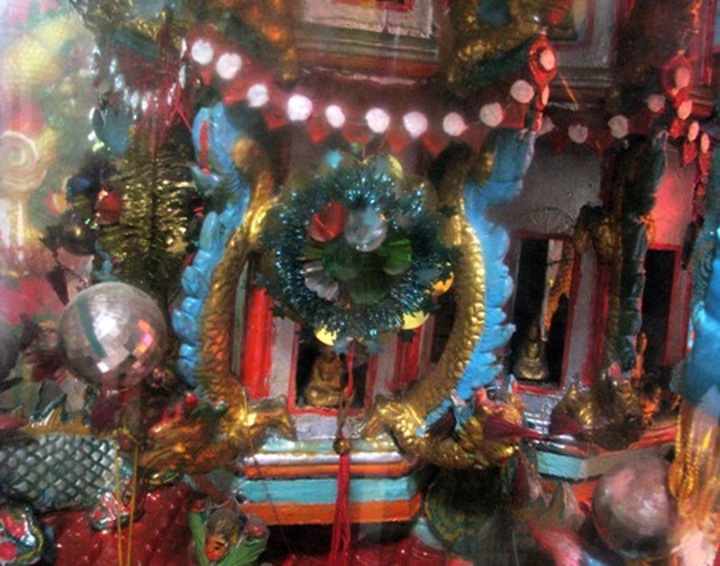 Buu Son Temple sets Vietnamese records - 3