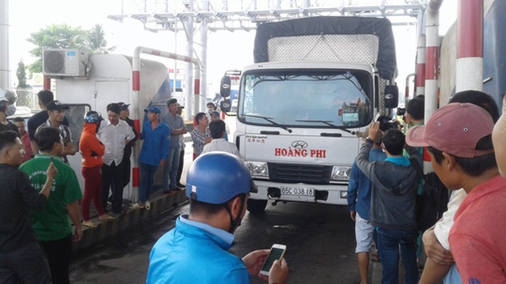 Five-minute stop regulation aims to curb BOT toll fee protests - 1 Five-minute stop regulation aims to curb BOT toll fee protests - 1