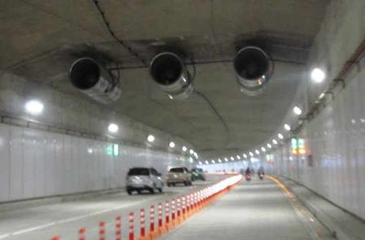 Southeast Asia’s biggest river tunnel opens in HCM City - 5