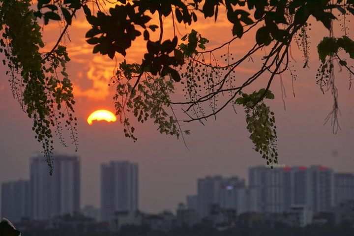 Beautiful sunset on the West Lake - 4 Beautiful sunset on the West Lake - 4