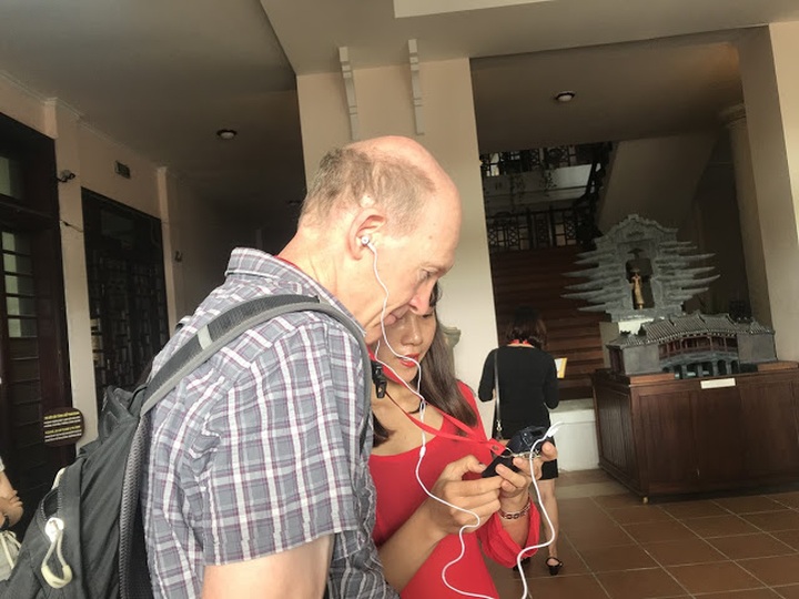 Hoi An introduces audio touist guide - 1