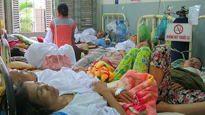 Central hospitals seriously overloaded, says minister - 1