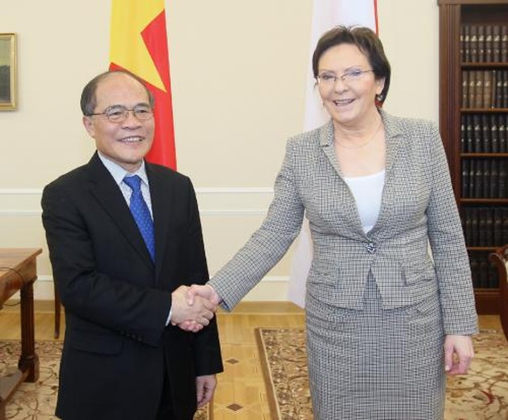 NA Chairman pushes for stronger Vietnam-Poland ties - 1