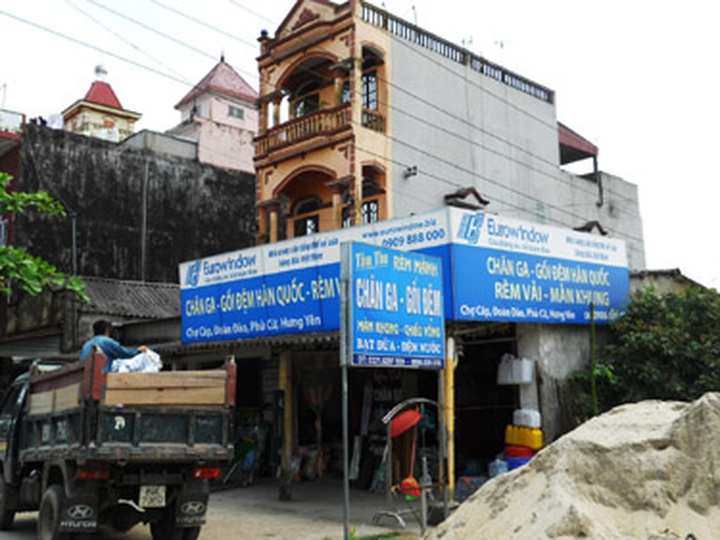 Villagers rise to riches thanks to gruelling work - 1 Villagers rise to riches thanks to gruelling work - 1