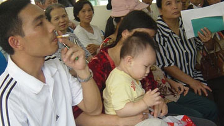 More efforts needed to enforce smoking ban - 1