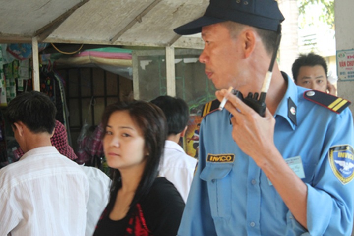 Lack of enforcement makes mockery of new smoking ban - 5 Lack of enforcement makes mockery of new smoking ban - 5