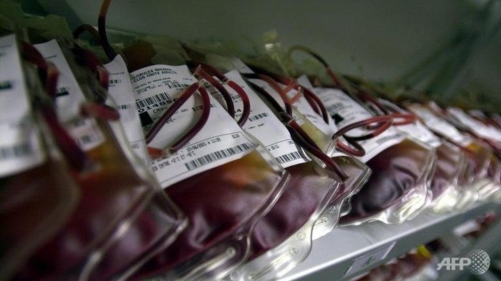 More than 2,000 Indians contract HIV after transfusions - 1 More than 2,000 Indians contract HIV after transfusions - 1