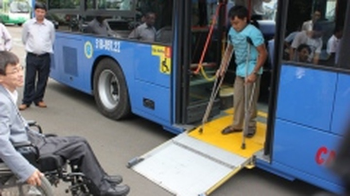 Viet-Parisian pianist returns for charity show - 1