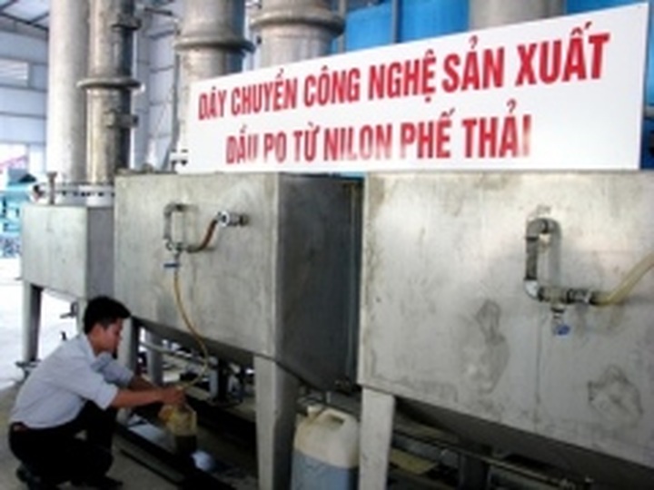 Vietnam opens first factory to turn nylon into fuel - 1 Vietnam opens first factory to turn nylon into fuel - 1