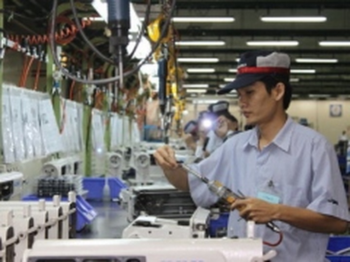 Vietnam masterpieces in auction for the poor - 1