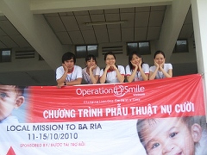 Tourism head opposes Ha Long’s rising ticket price - 1 Tourism head opposes Ha Long’s rising ticket price - 1