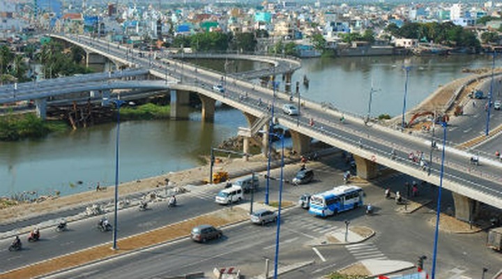 ADB plans to provide Vietnam with USD3.9-billion loan - 1 ADB plans to provide Vietnam with USD3.9-billion loan - 1