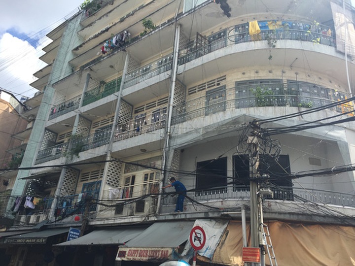 HCM City may fail in old apartment restoration target - 1