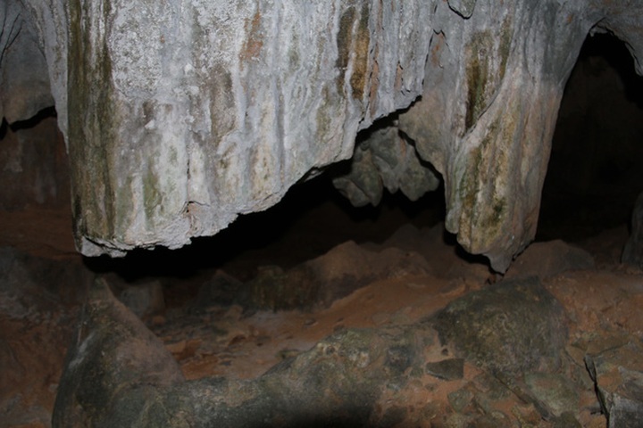 Authorities investigate stalactite theft in Ha Long Bay - 1