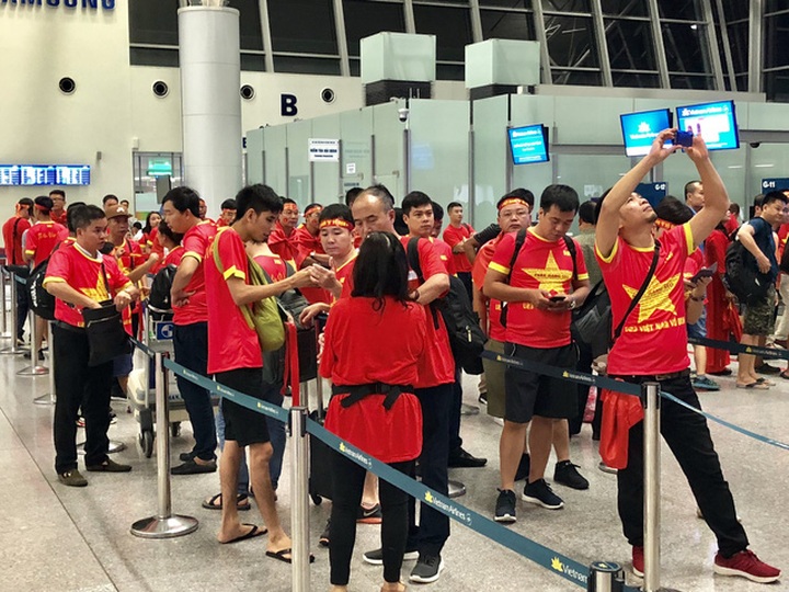 Employees to cheer on U23 football team - 3