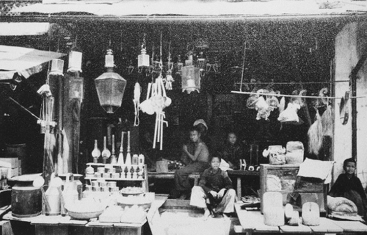 Exhibition features history of Hanoi's Old Quarter - 10 Exhibition features history of Hanoi's Old Quarter - 10