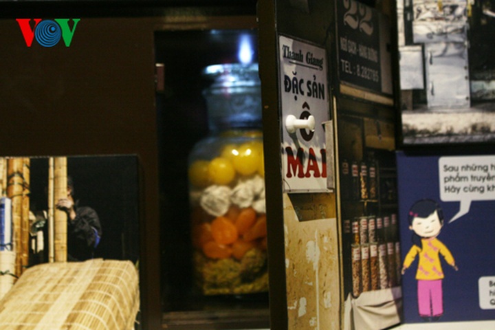 Exhibition features history of Hanoi's Old Quarter - 15 Exhibition features history of Hanoi's Old Quarter - 15