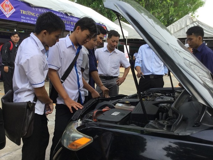 Loans for students to be raised 20% to US$65.8 per month - 1