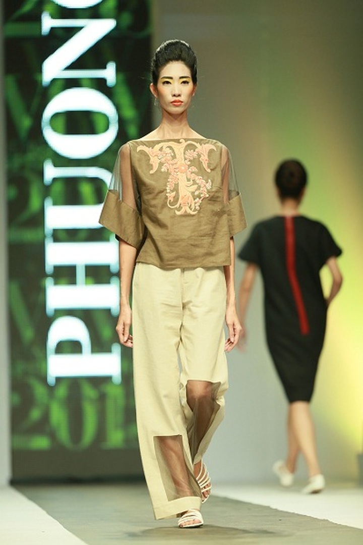 Fashion weeks shows Vietnamese young designers’ potentials - 7 Fashion weeks shows Vietnamese young designers’ potentials - 7