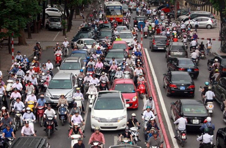 New overpasses fail to clear traffic congestion - 16