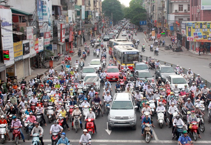 New overpasses fail to clear traffic congestion - 18