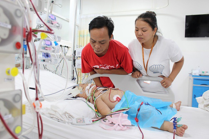 Little boy in critical condition after drinking petrol - 2 Little boy in critical condition after drinking petrol - 2