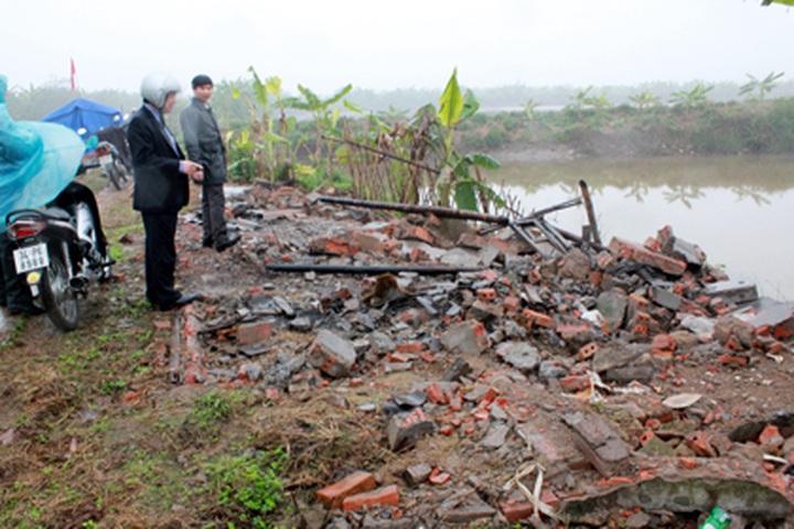 Courts’ judgments on Tien Lang land conflict protested - 1