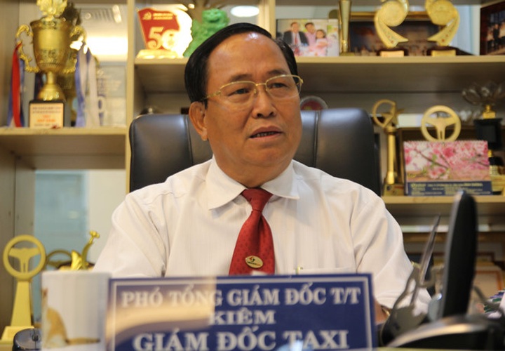 Major Vietnamese taxi company to sue ride-hailing companies for unfair competition - 1