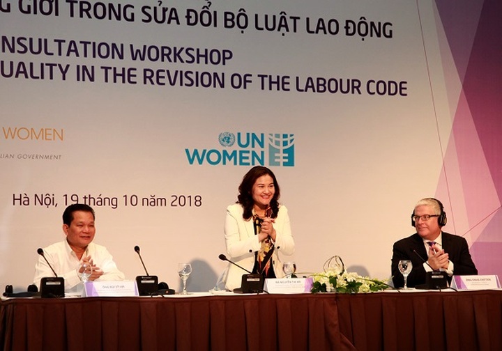 Revised Vietnam Labour Code urged to ensure gender equality - 1