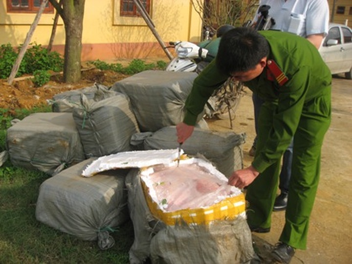 Substandard offal illegally trafficked to Vietnam - 1 Substandard offal illegally trafficked to Vietnam - 1