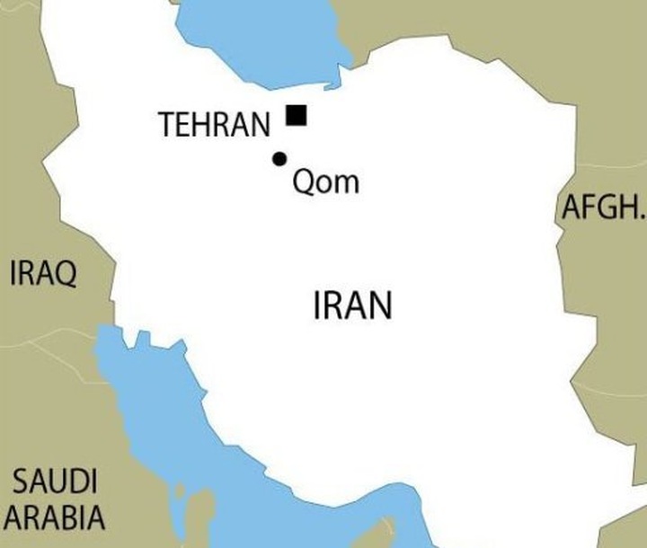 Iran bus collision kills 44, injures 39 - 1