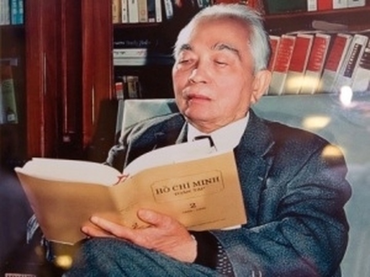 General Giap’s book introduced in Italy - 1