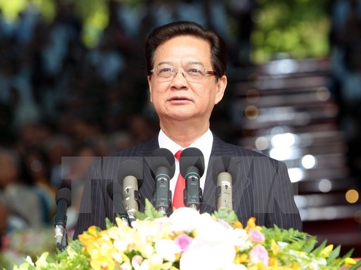 PM calls for upholding great 1975 spring victory - 1