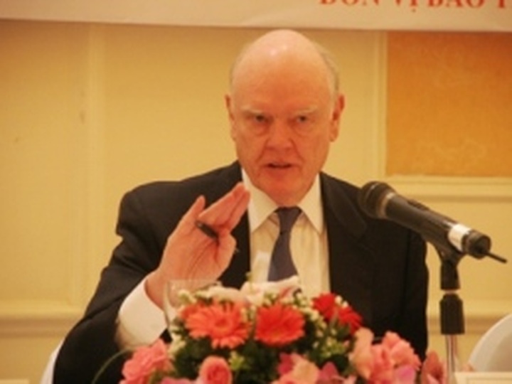 Vietnam to become a prosperous economic region: Pro. John Snow - 1 Vietnam to become a prosperous economic region: Pro. John Snow - 1