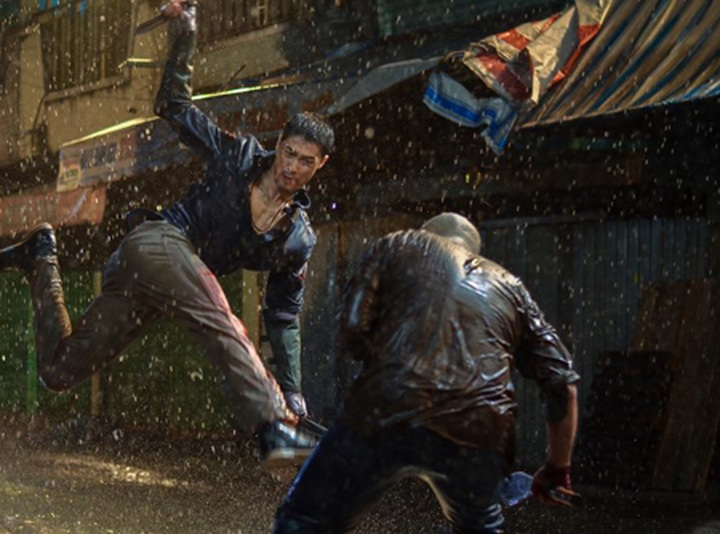 Filmmaker asked to revise violent scenes - 1