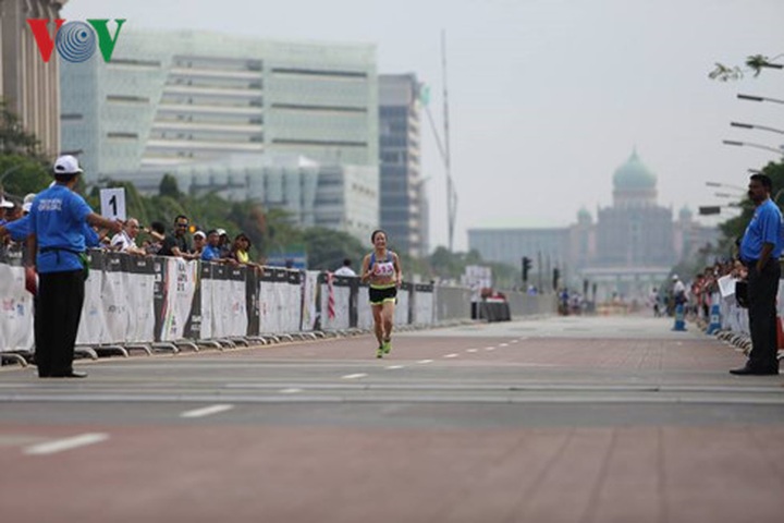 Marathoner Thi Thanh delivers 3rd silver at 2017 SEA Games - 1
