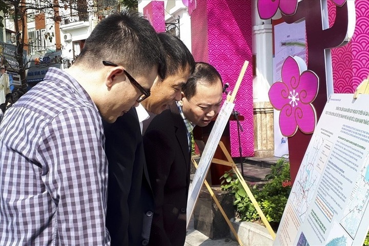 Authorities refute Hoan Kiem metro station fears - 1