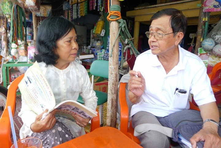 Self-funding charity club helps retired teachers escape poverty - 1