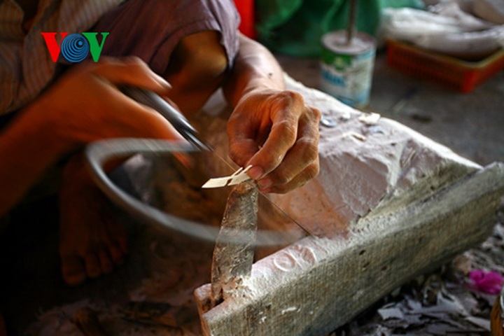 Kim Bong carpentry village - 14