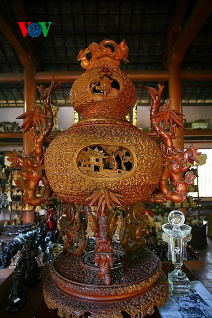 Kim Bong carpentry village - 15