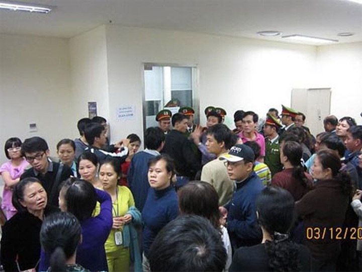 Residents sue operators of Vietnam’s highest building for service cuts - 1