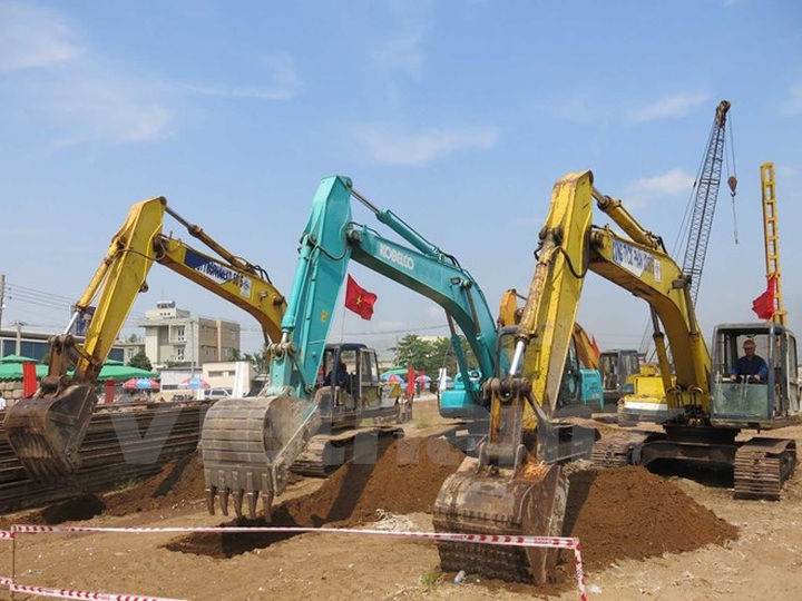 Binh Duong builds 318.5 mln USD wastewater treatment plant - 1