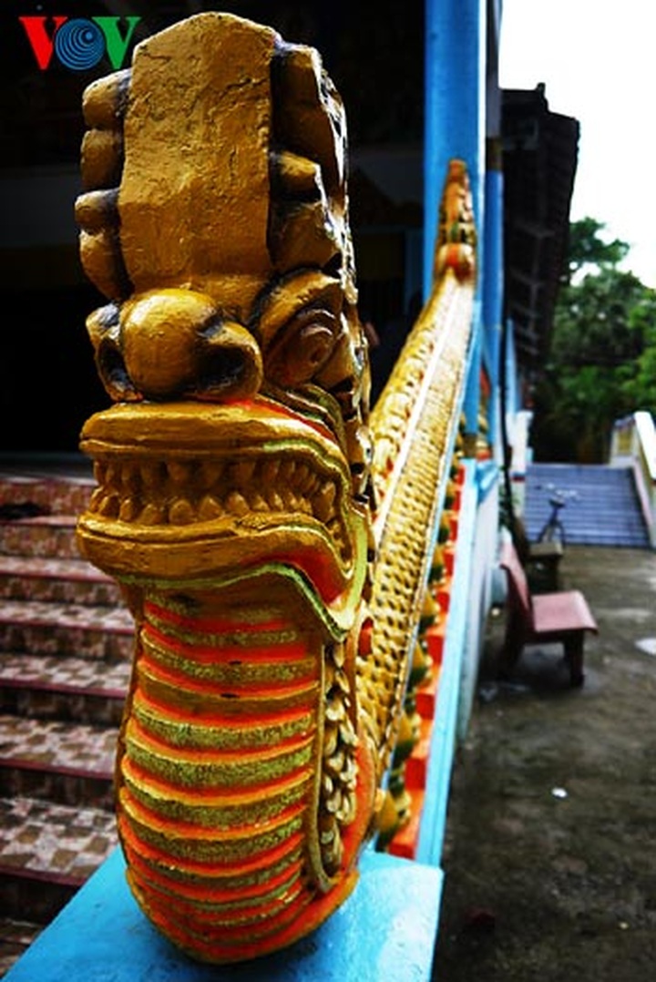 The typical architecture of Khmer pagodas - 8