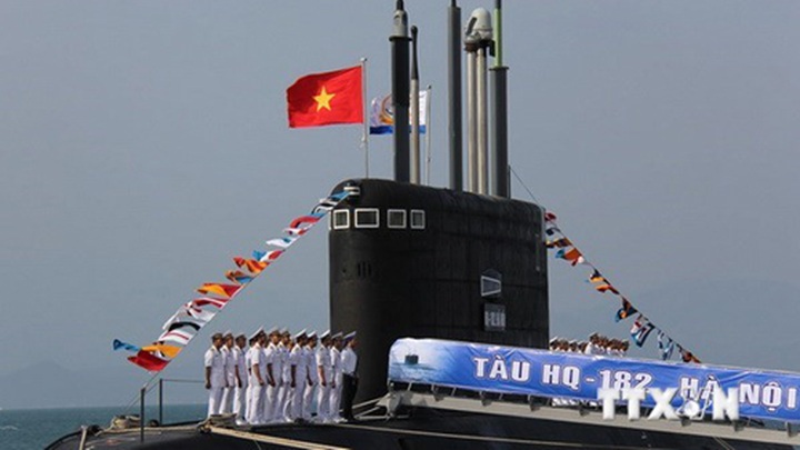 Russia to hand over 3rd Kilo submarine by year-end - 1