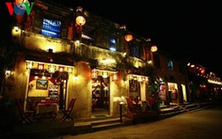 Free Hoi An guidebook app launched for tourists - 1